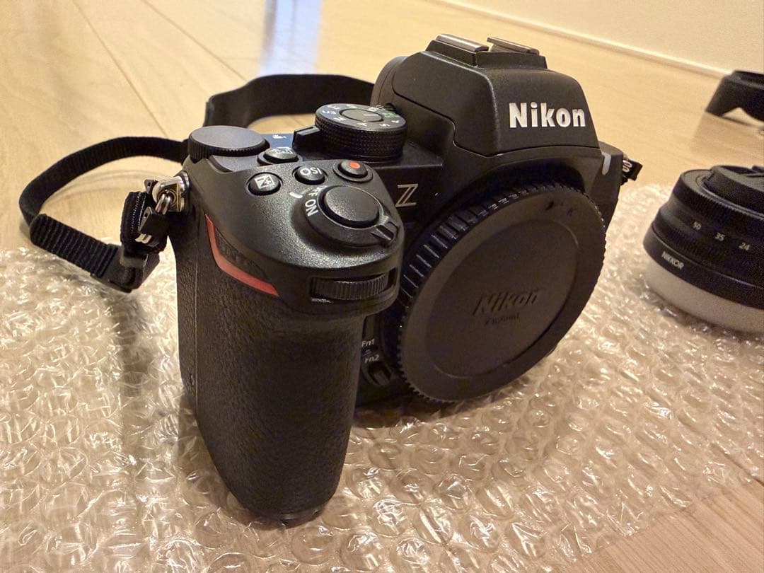 新品同様品　Nikon Z50II ダブルズームキット