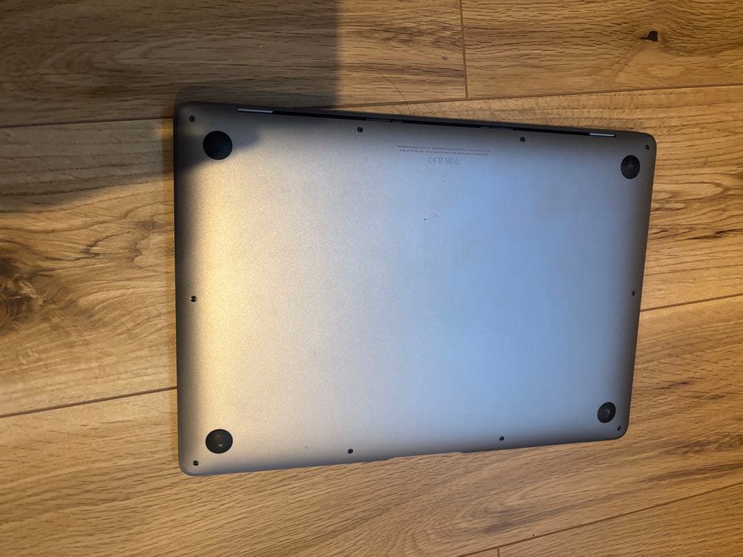 MacBook本体 MacBook Air 13' 16GB SSD256 Core i7