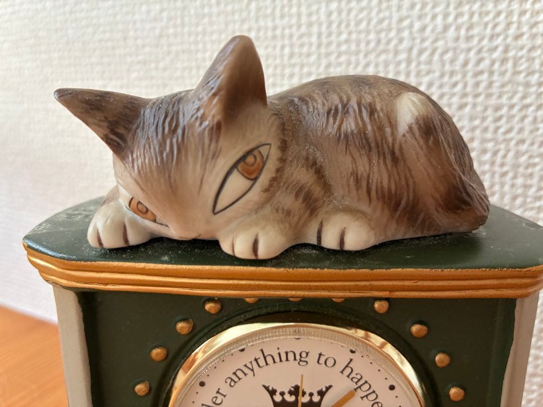 わちふぃーるど ふせ猫置時計 ダヤン アンティーク グリーン
