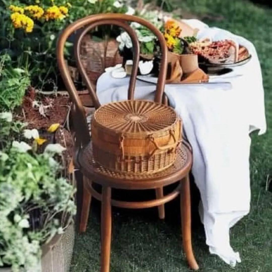 ビンテージ　丸い大型　藤製バスケット ラタンバック インダストリアル　ピクニック