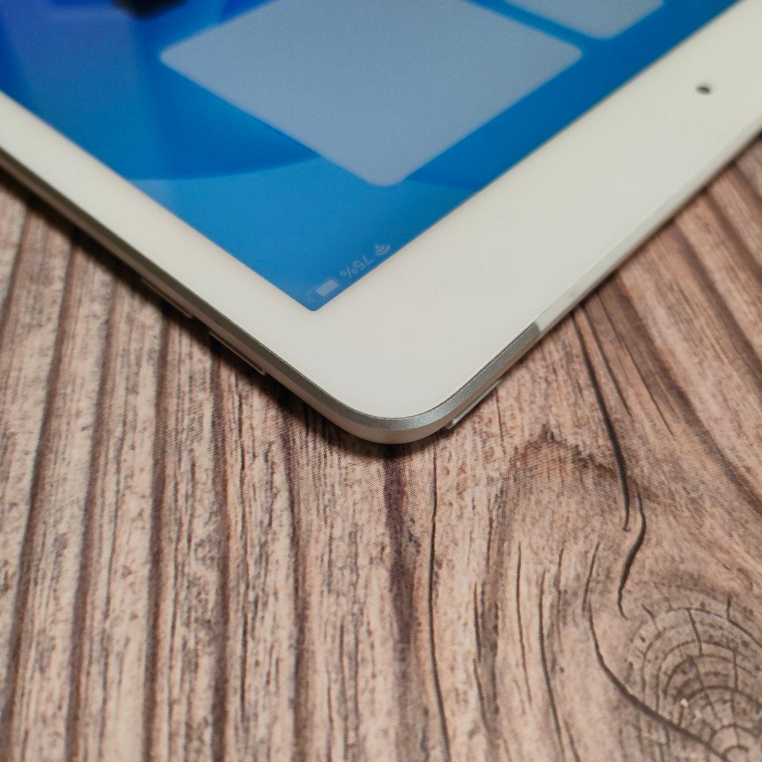 iPad 第7世代 32GB SIMフリー シルバー 美品