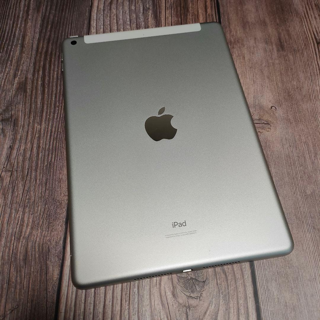 iPad 第7世代 32GB SIMフリー シルバー 美品
