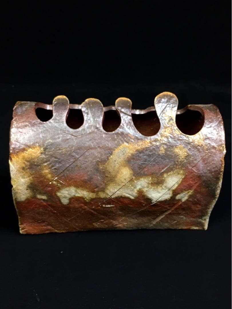 S23岡田輝 備前 叩き花入・共箱・花器