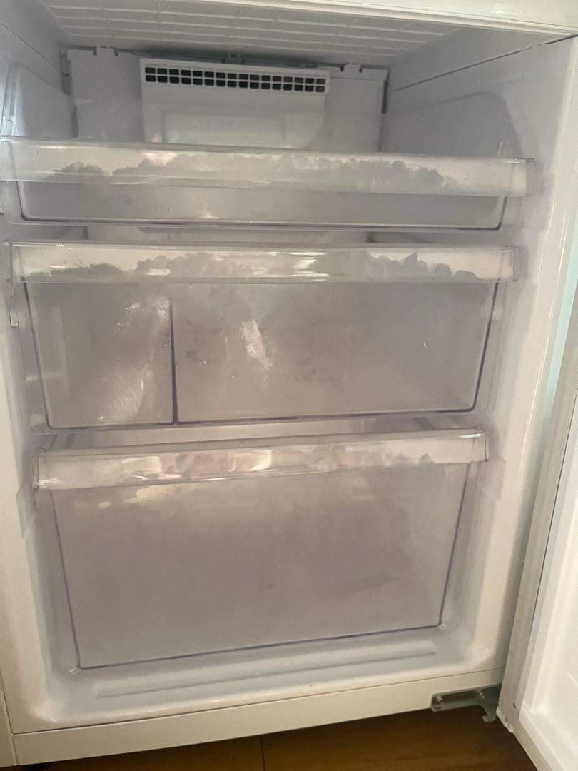 シャープ プラズマクラスター冷蔵庫 271L 2018年製 ホワイト