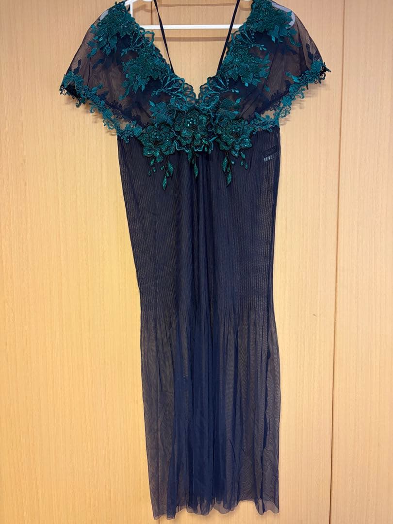 サルート　34 ゼウスランジェリードレス