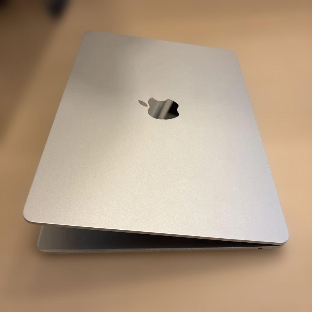 【美品】13インチMacBookAir M2 256GB 8GBメモリ