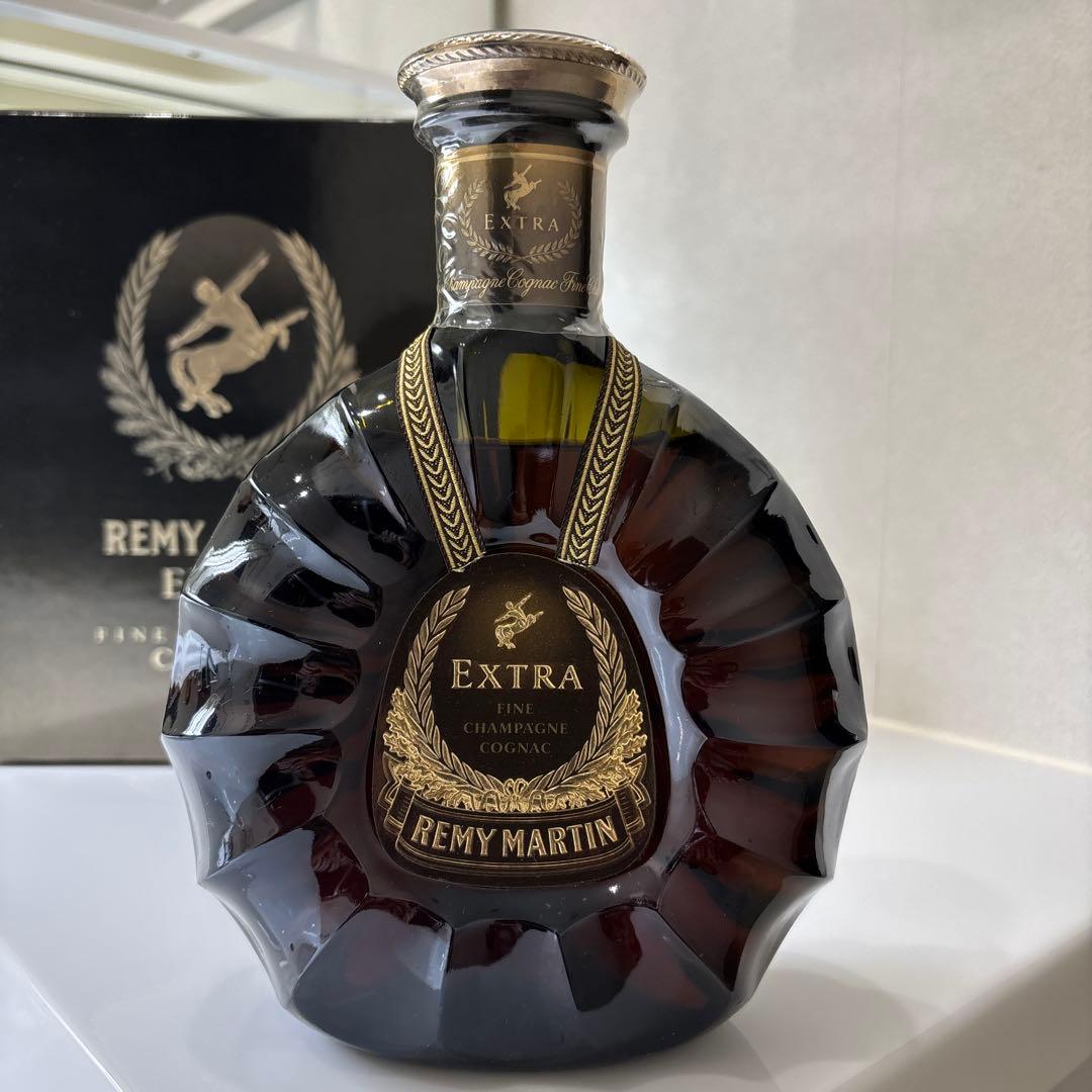 ssx2673 REMY MARTIN EXTRA ヘネシー　2本