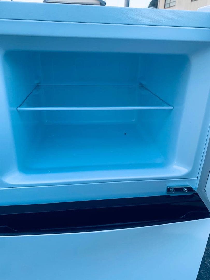 ♦Hisense ノンフロン冷凍冷蔵庫【2022年製】HR-B12E2W