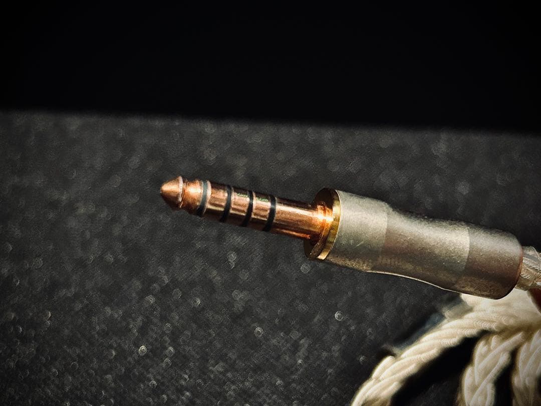 ArkGenesis EVO CINQBES limited 2ピン4.4㎜