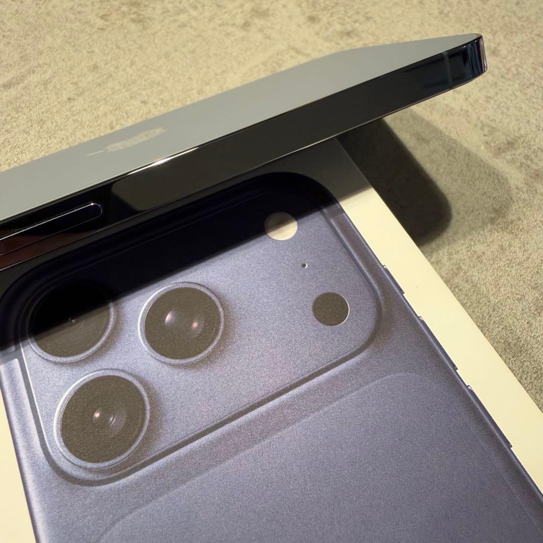 Apple iPhone 13 Pro シエラブルー256GB 美品