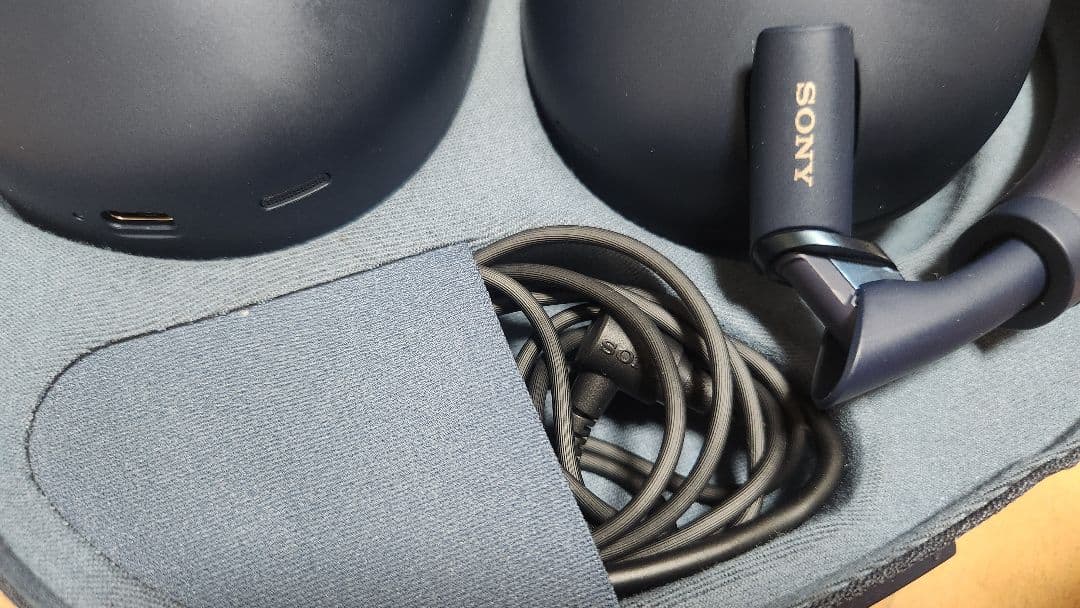 SONYワイヤレスノイズキャンセリングステレオヘッドセット WH-1000XM6