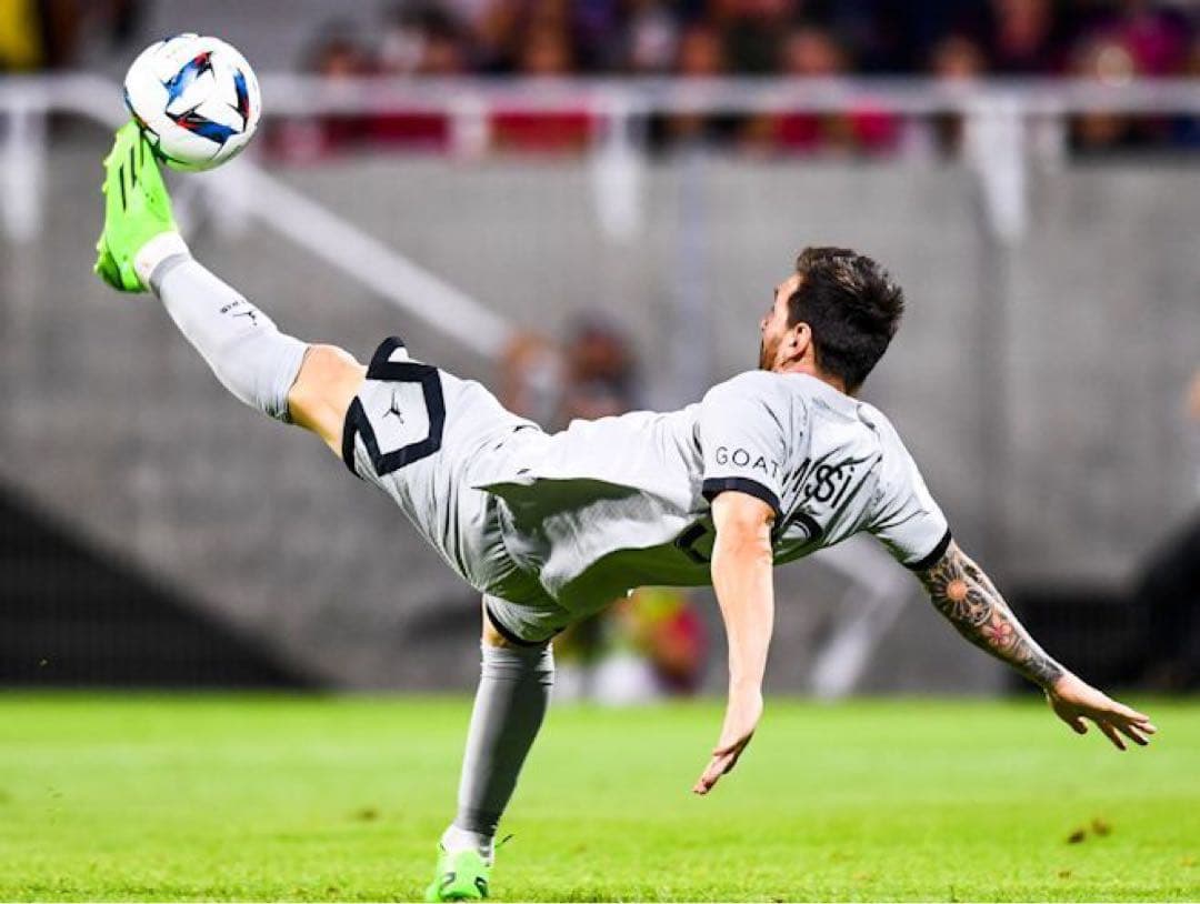 リオネル•メッシ　選手支給品　ユニフォーム　PSG 22-23 アウェイ