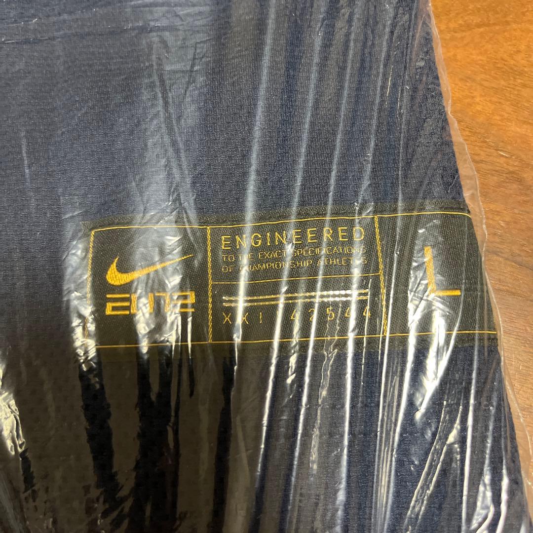 UConn Huskies バスケットボールジャージ #5