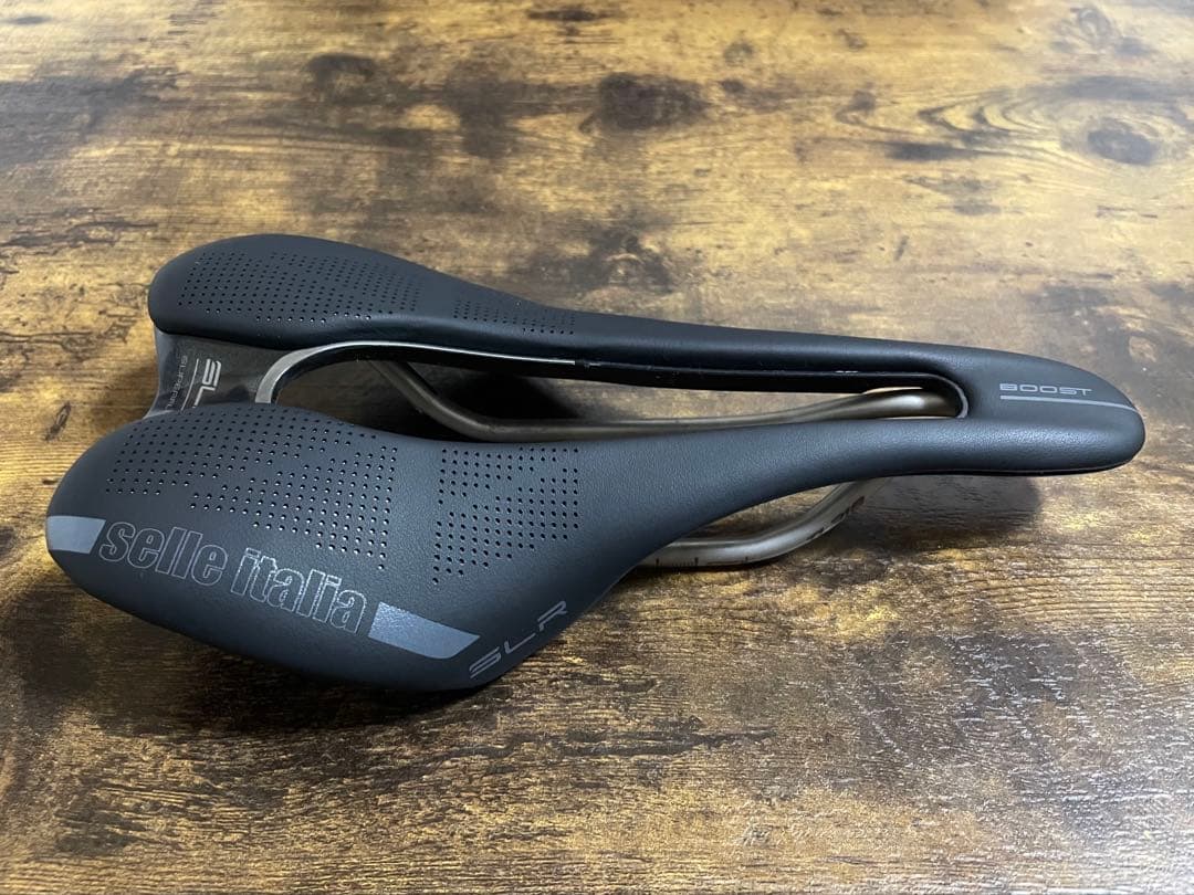 パーツ selle ITALIA SLR BOOST SUPERFLOW Ti316