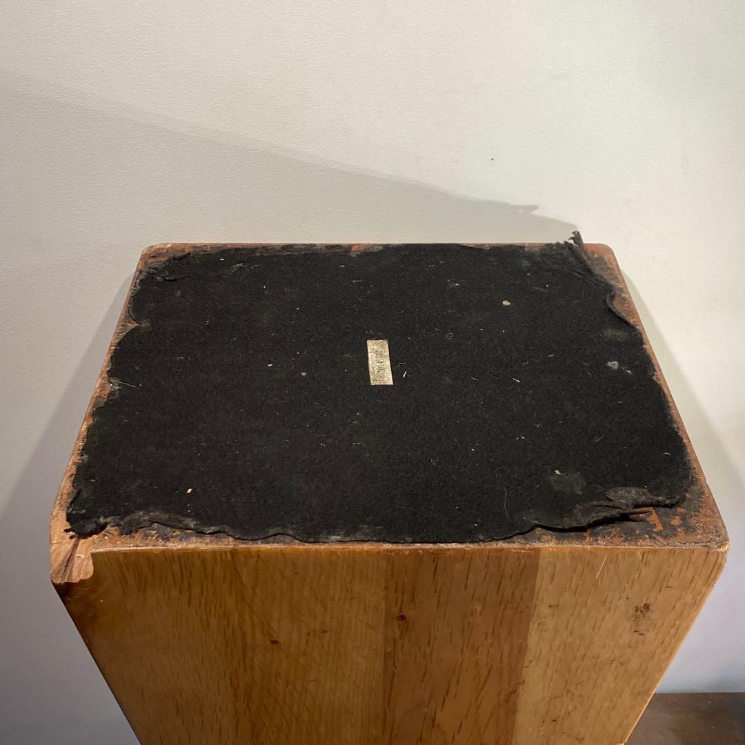 エマーソン1 スツール 遠藤照明 AbitaStyle イタリア 椅子 展示台