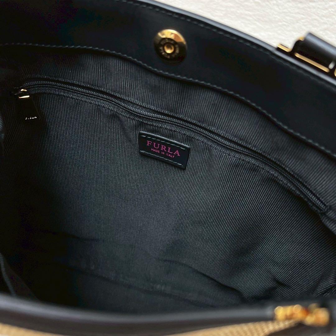 新品未使用　FURLA ベージュ ブラック トートバッグ　ストロー