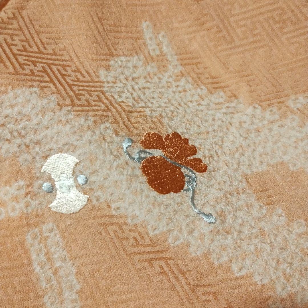 ぱんだ丸☆訪問着 トールサイズ　絞り 宝物柄の和刺繍 淡いピンク色