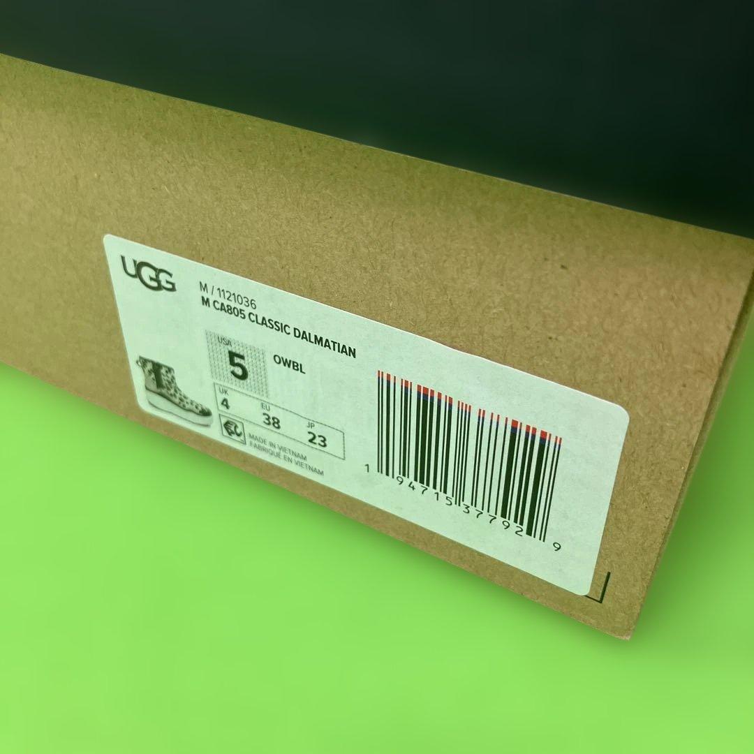 希少　UGG ショートブーツ ダルメシアン　ハラコ 軽い　厚底　23