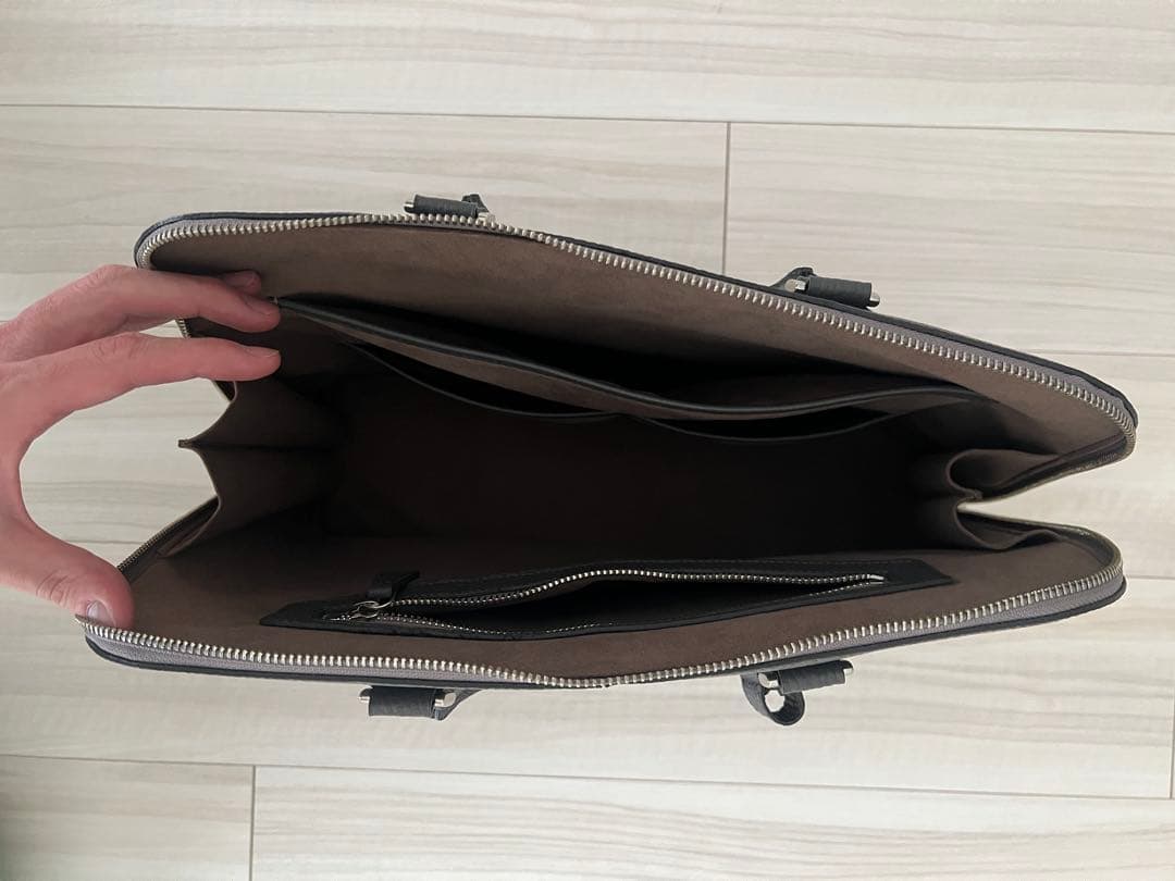 UNITED ARROWS レザーラウンド バッグ ブリーフケース