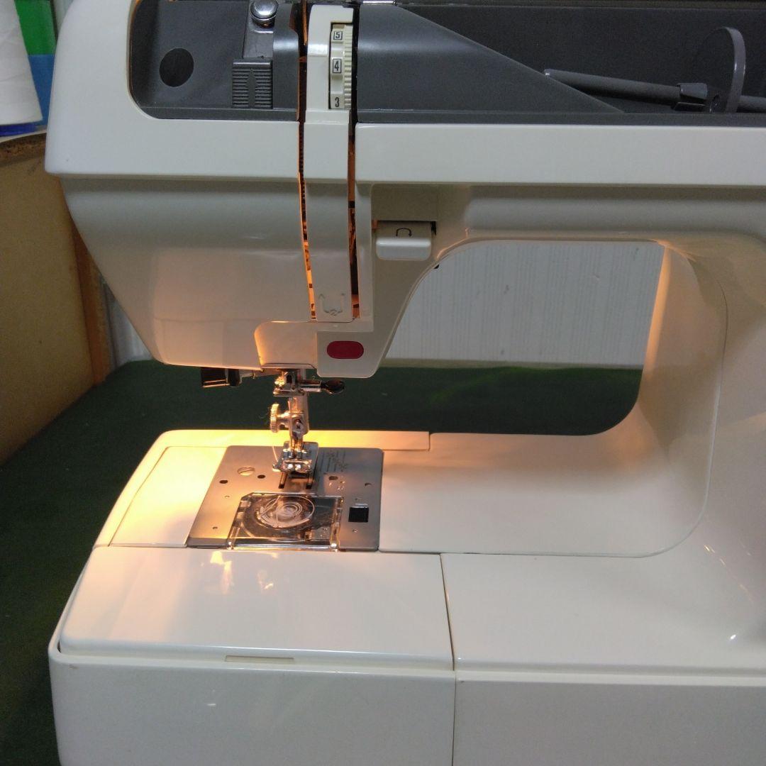 ジャノメミシン美品。