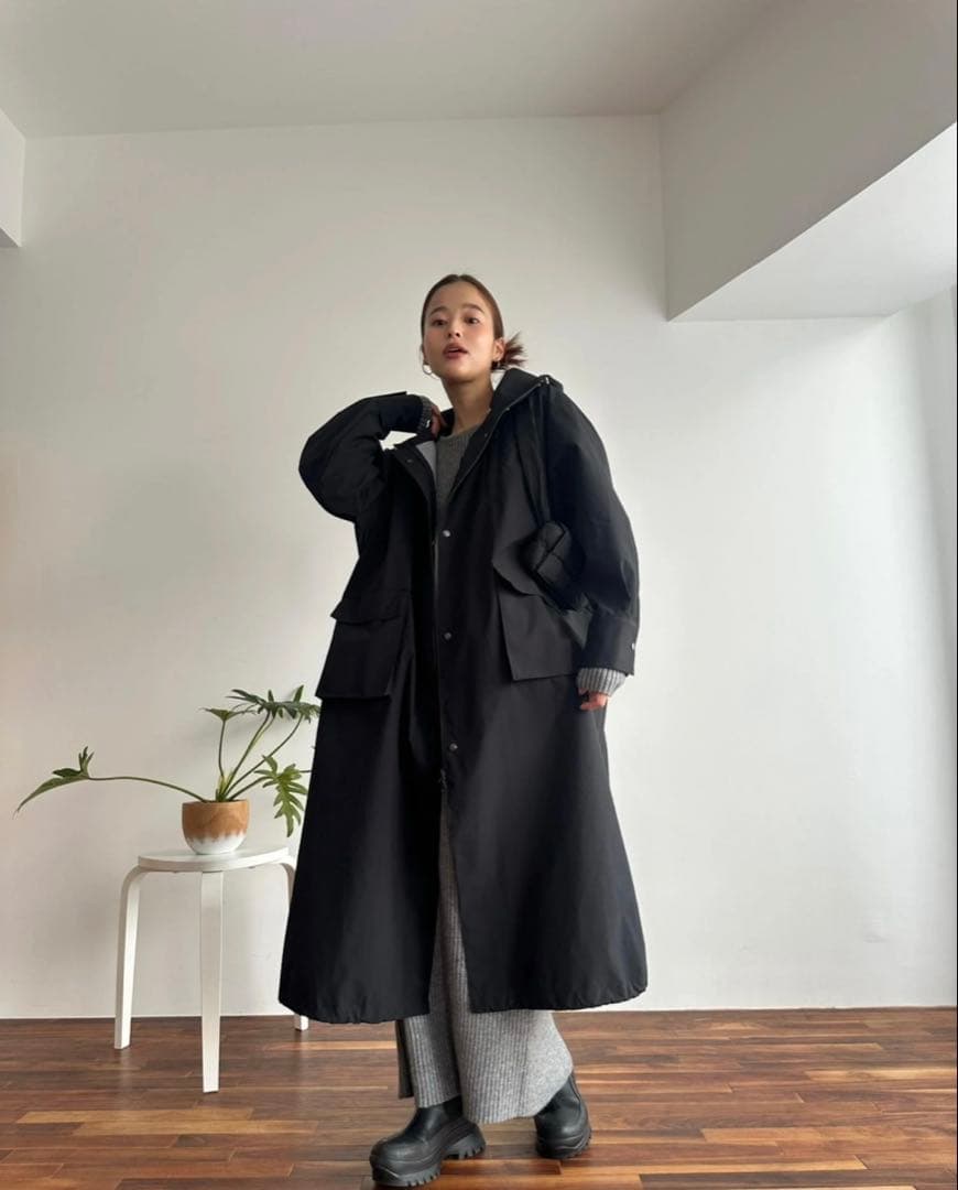 TRUNC88 レインコート　ブラック