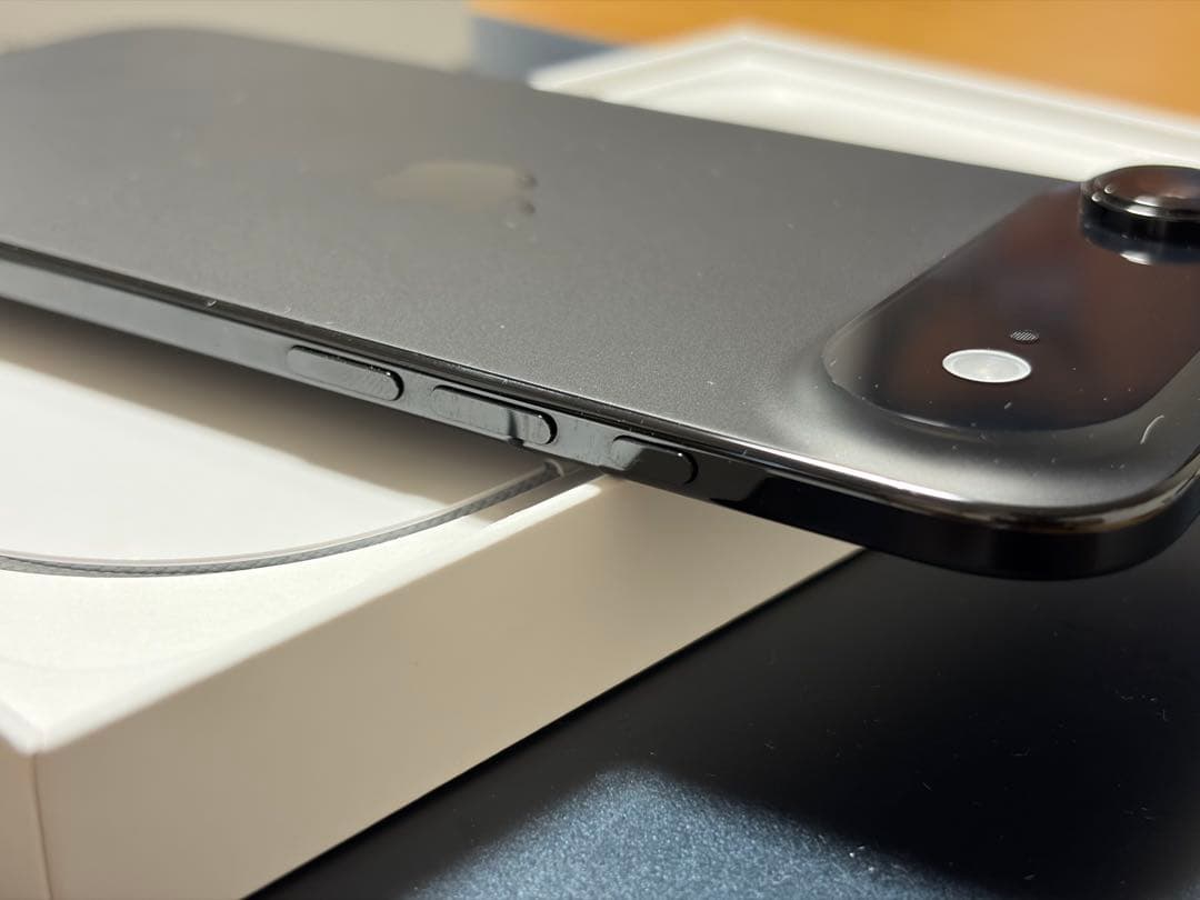 Apple iPhone air 256GB スペースブラック 国内版 本体