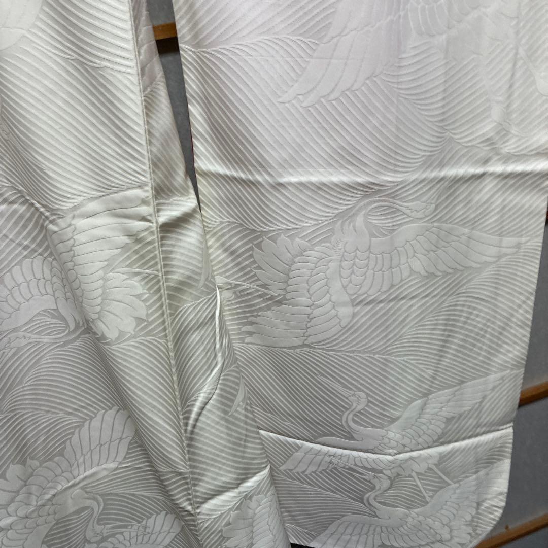 ち*ぃ様 花嫁着物白無垢掛下。比翼、白赤色婚礼用掛下白無垢婚礼衣装鶴模様、表内側