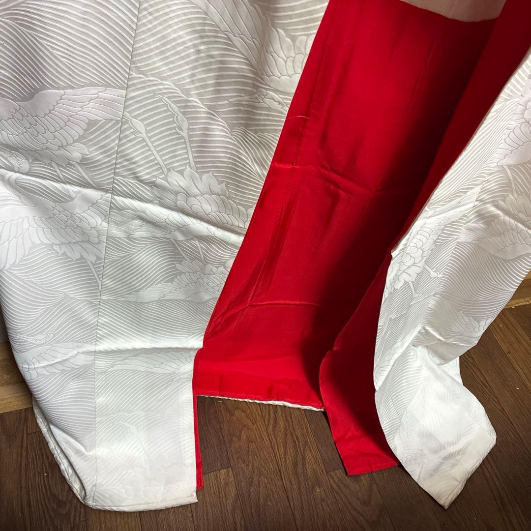 ち*ぃ様 花嫁着物白無垢掛下。比翼、白赤色婚礼用掛下白無垢婚礼衣装鶴模様、表内側