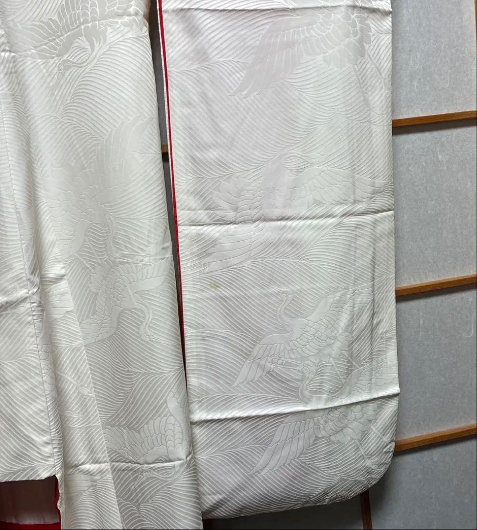 ち*ぃ様 花嫁着物白無垢掛下。比翼、白赤色婚礼用掛下白無垢婚礼衣装鶴模様、表内側