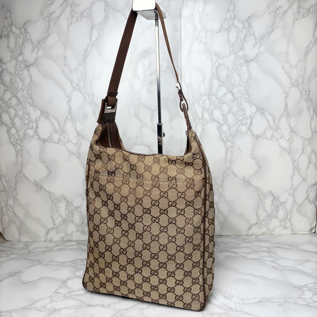 041 美品 GUCCI ワンショルダー ショルダーバッグ 肩掛け xo4