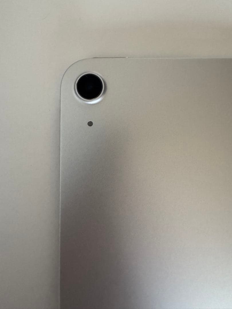 iPad air 第4世代10.9インチ シルバー