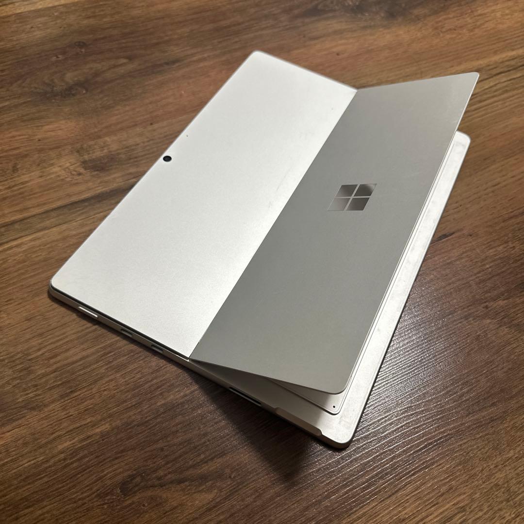 Microsoft Surface Pro 12.3インチ シルバー
