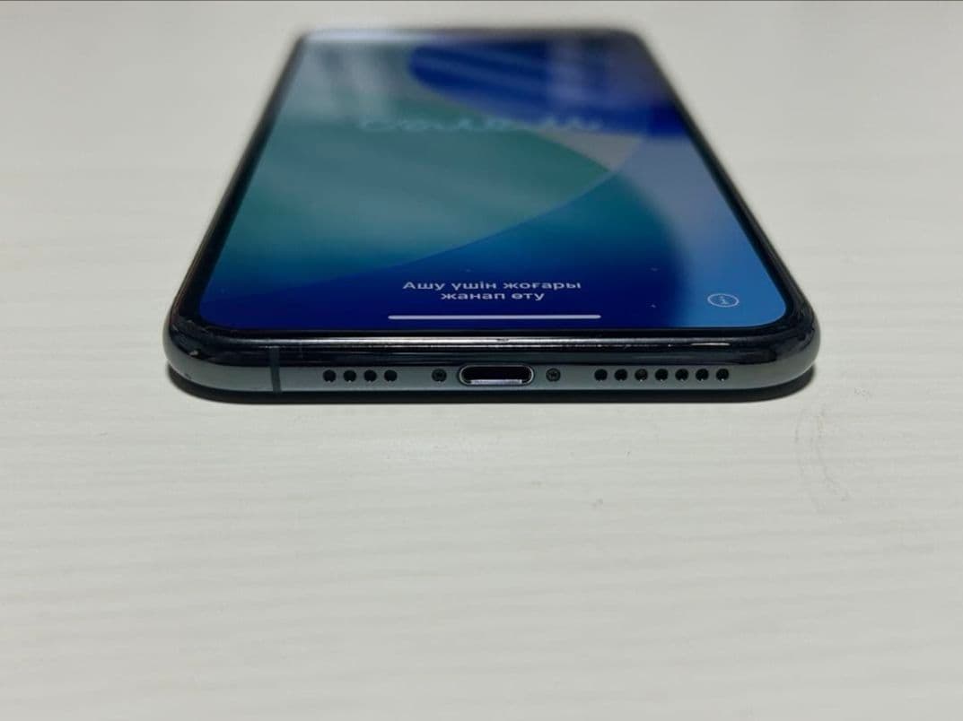 iPhone 11 本体 promax 256gb フリ