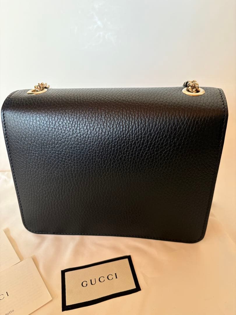 GUCCI インターロッキング　ブラック ショルダーバッグ　グッチ　チェーン