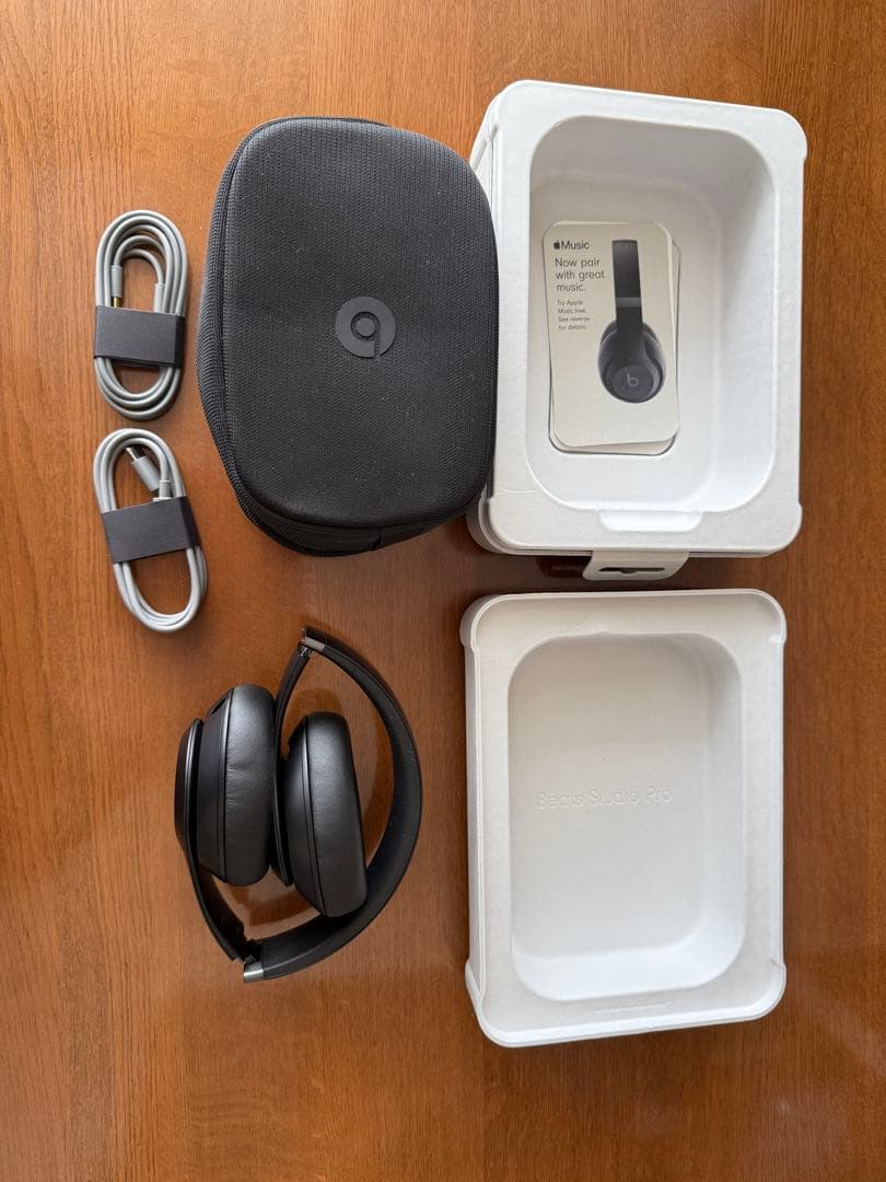 Beats Studio pro ブラック