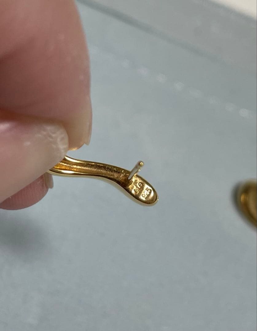 美品　ete ウェーブ　フローピアス