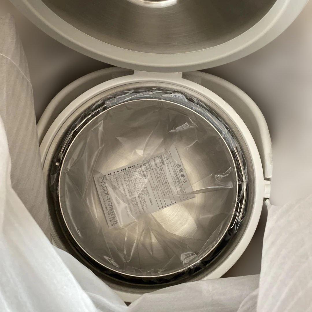 おまかせさん　2.7L ホワイト　アイリスオーヤマ　ダブル真空保温調理鍋