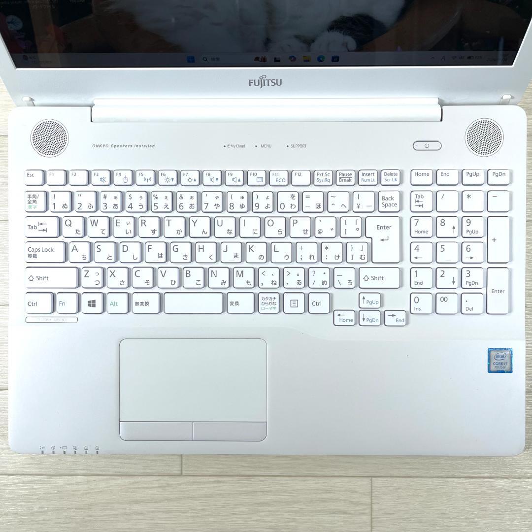 富士通 i7 新品SSD512 メモリ8GB Windows11 ノートパソコン