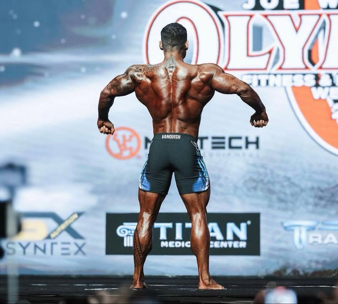 vanquish fitnessバンキッシュフィットネスサーフパンツ　フィジーク