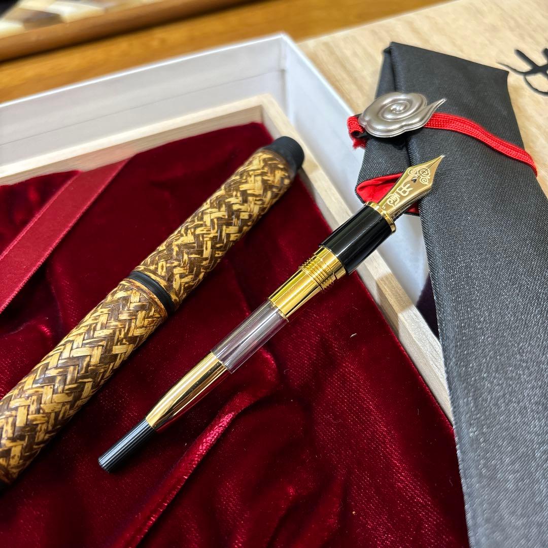 値下げしました。プラチナ　出雲　横網代　虎斑　　B