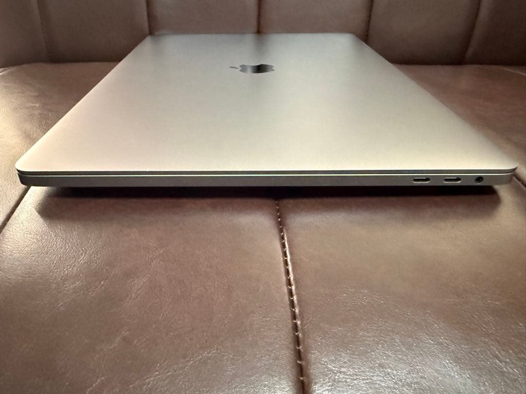 【箱付き】MacBookPro 16inch 2019 バッテリー良好美品