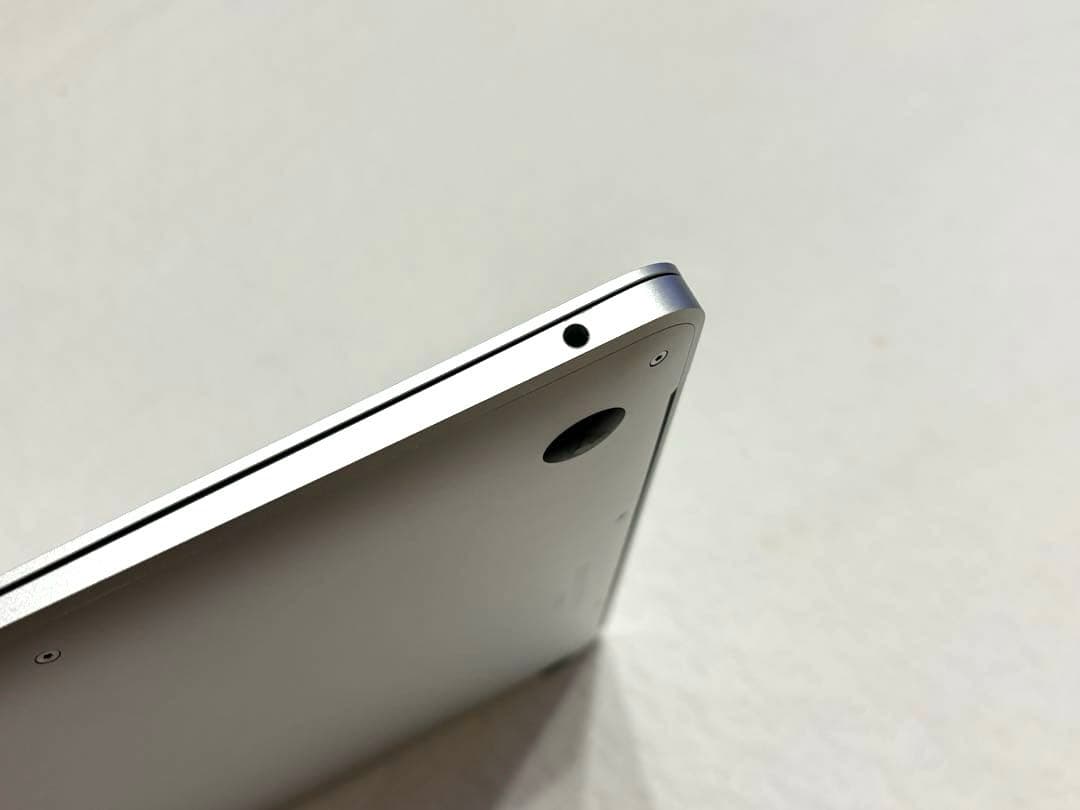 MacBook Air M1 13インチ 8GB 256GB【元箱・付属品あり】