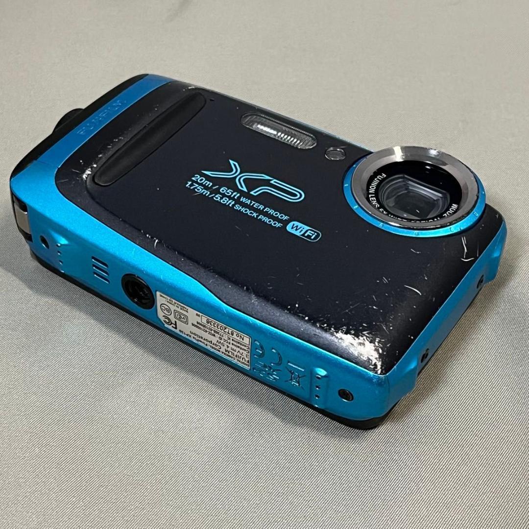 動作品　FUJIFILM FINEPIX XP130 デジタルカメラ