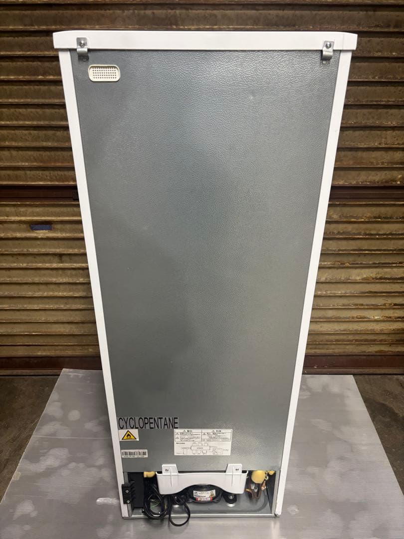 ヤマダ ノンフロン冷凍冷蔵庫 YRZ-F15G1 2020年製