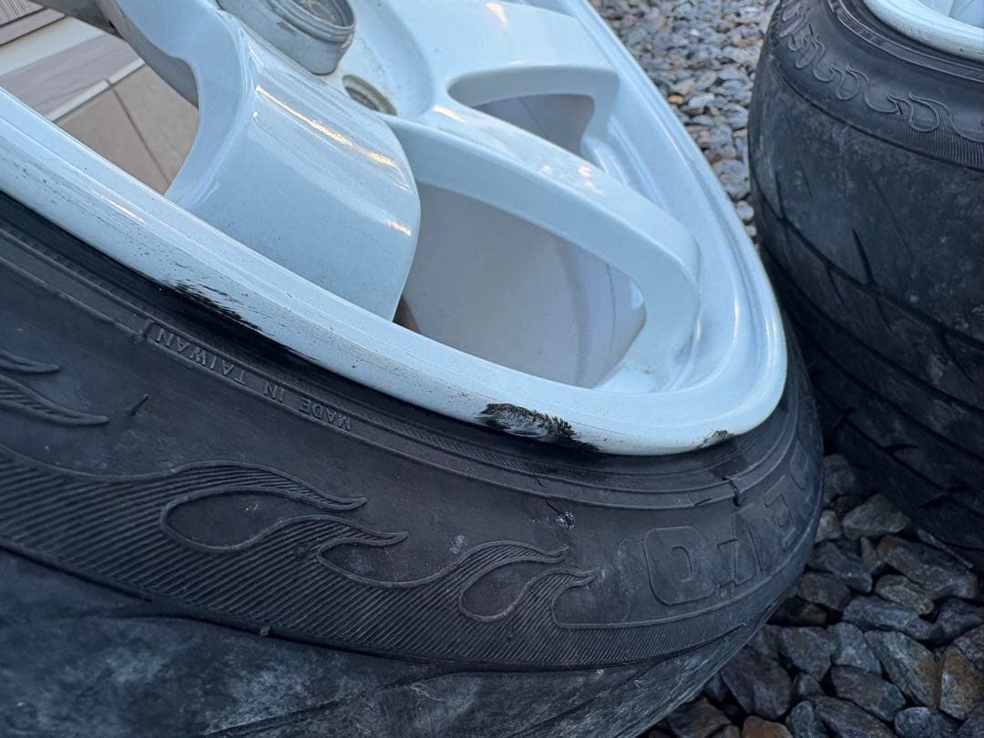 18インチ ホワイト 5スポークホイールセット