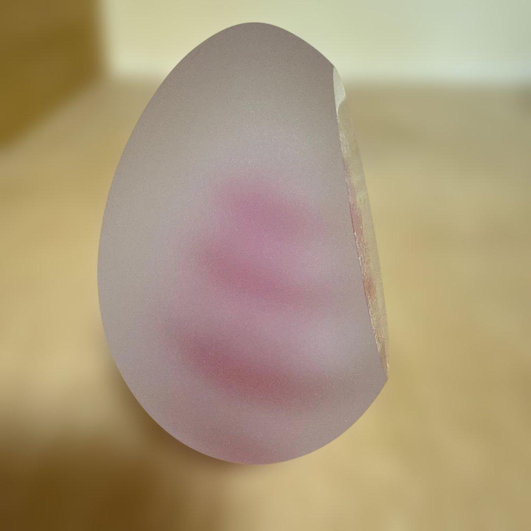 LEIXUSレクサスの卵形ガラス製ペーパーウェイト 置物 赤ピンク ツリー型