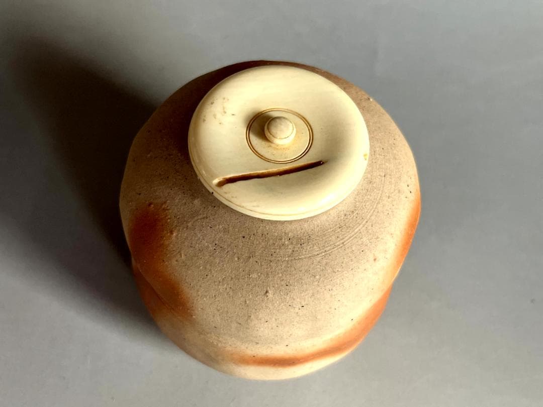 茶入れ■備前焼き 岸本昭彦 茶入布袋銅締め雲龍花文ドンス 共箱 時代物 骨董品■