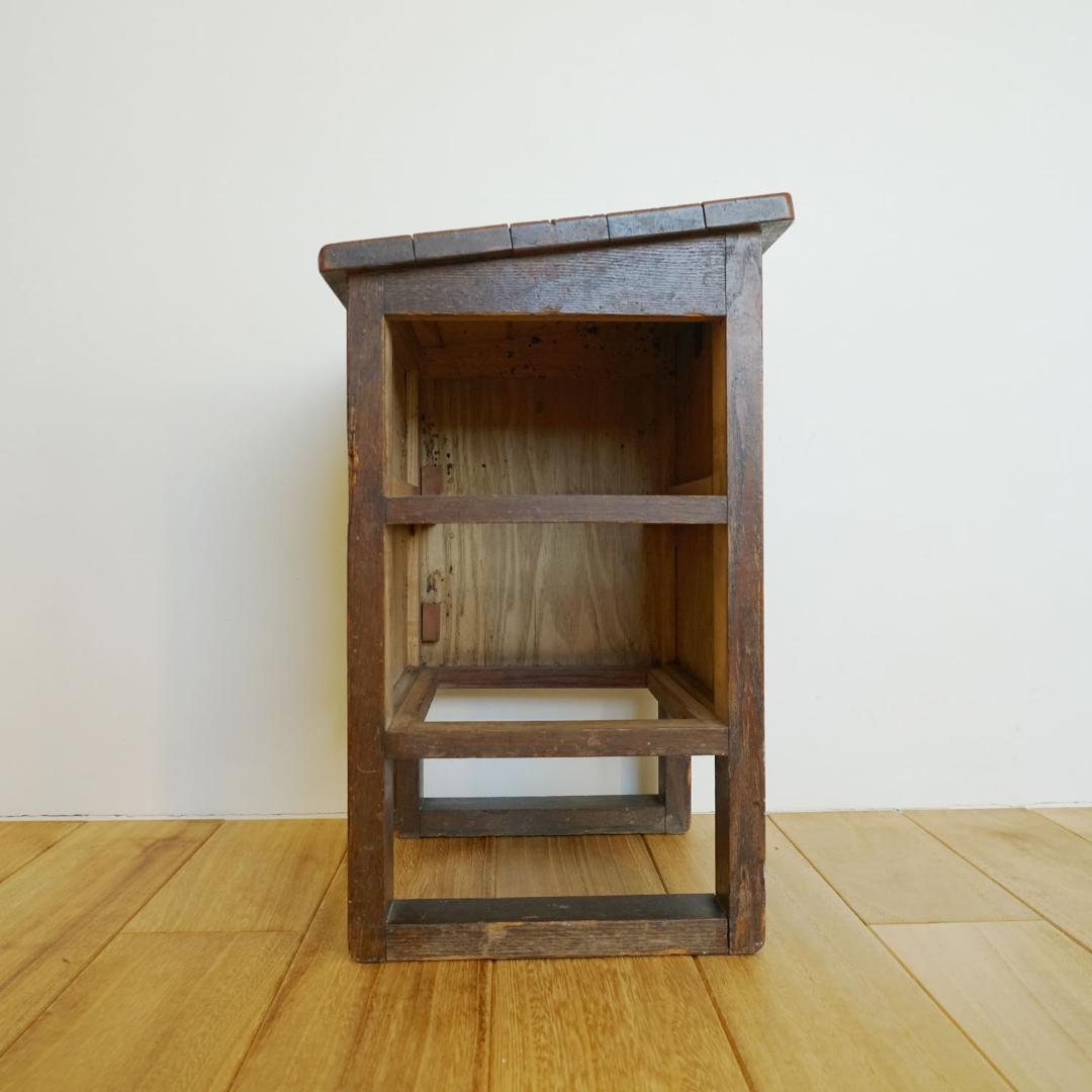 【アンティークタミゼ】オランダ　戦前アンティーク　小さめ　棚　キャビネット