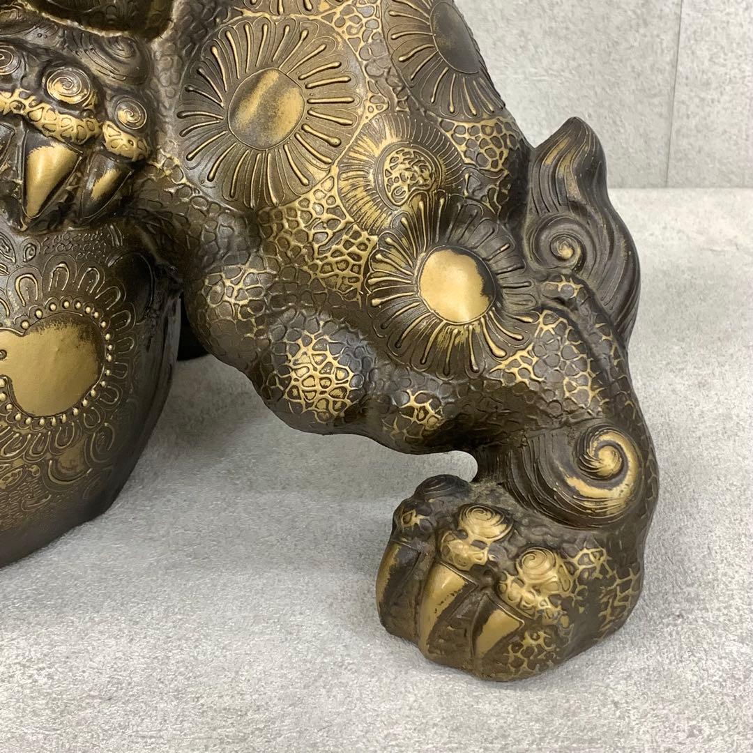 玉乗り 獅子 高さ38cm ゴールド 縁起物 招福 魔除け