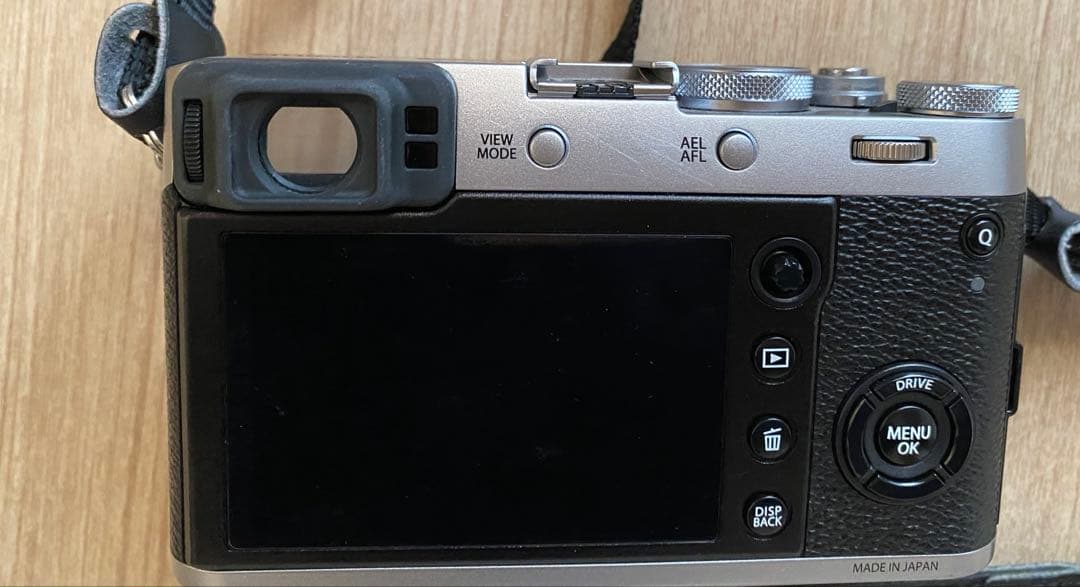 Fujifilm X100F 本体レンズ箱付き　説明書付き